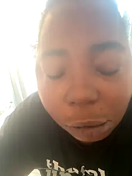 JCCaramelbarbie1 online show from 09.15.25