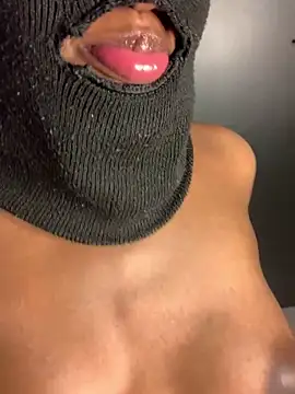 Africanbootie online show from 01.08.25