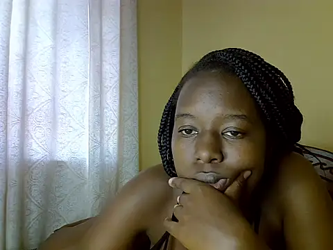 Snapshot of Oliviia_ chatting on 01.07.25 Oliviia online show from 01.07.25