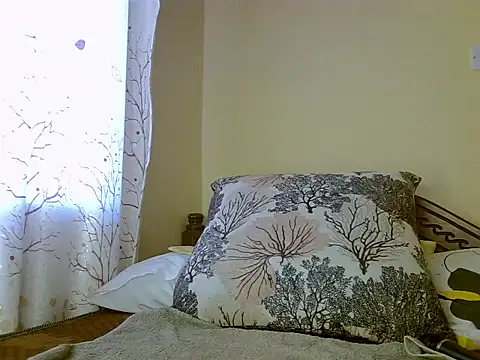 Snapshot of Oliviia_ chatting on 01.20.25 Oliviia online show from 01.20.25