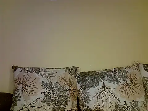 Snapshot of Oliviia_ chatting on 01.21.25 Oliviia online show from 01.21.25