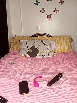 Snapshot of Oliviia_ chatting on 10.01.25 Oliviia online show from 10.01.25