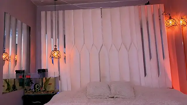 Megan Do Santos online show from 07.10.26
