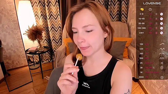 LanaBlu  online show from 12.11.24