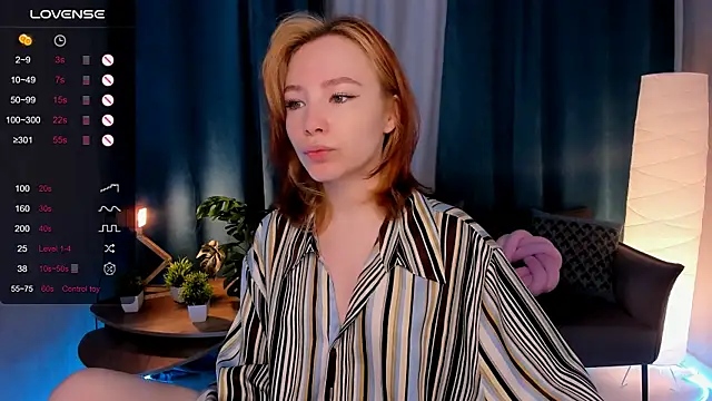 LanaBlu  online show from 03.03.25