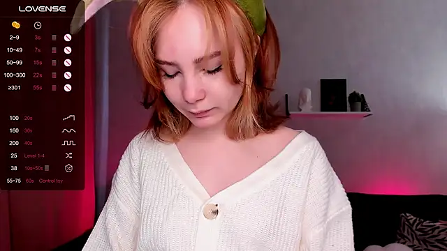 LanaBlu  online show from 03.05.25