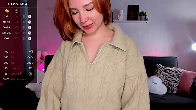 LanaBlu  online show from 03.10.25