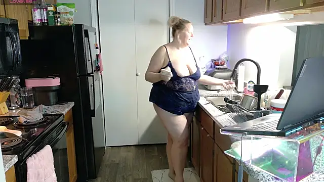 siennaxluxx online show from 10.13.25