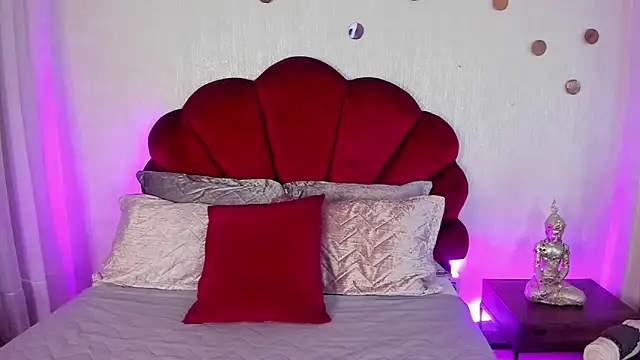 AndreaPink2024 online show from 03.17.26