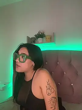 angellique 22 online show from 03.20.25