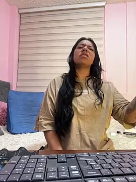 Ivann4 online show from 03.06.25