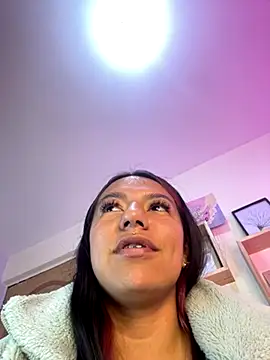 Ivann4 online show from 10.06.25