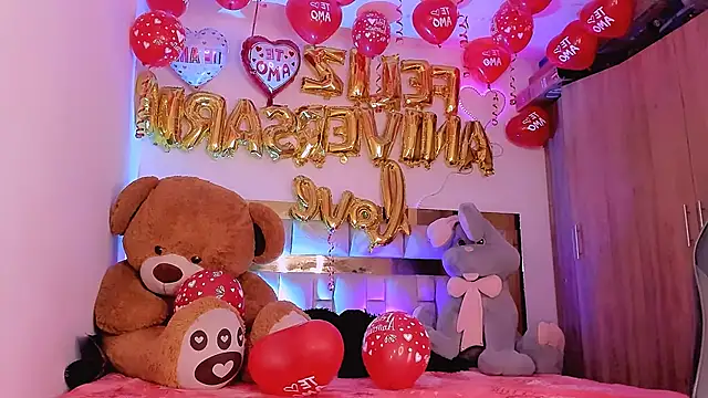 Snapshot of Lucidollts_ chatting on 01.28.25 Lucidollts online show from 01.28.25