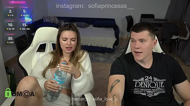 Snapshot of crazycats_ chatting on 01.16.25 crazycats online show from 01.16.25