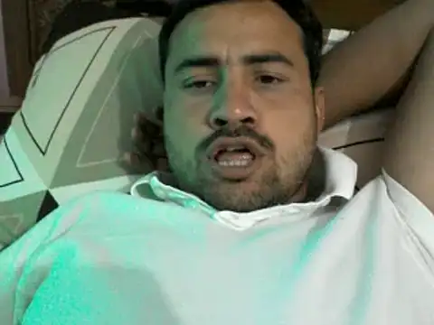 Snapshot of lallantoplonda chatting on 03.01.26 lallantoplonda online show from 03.01.26