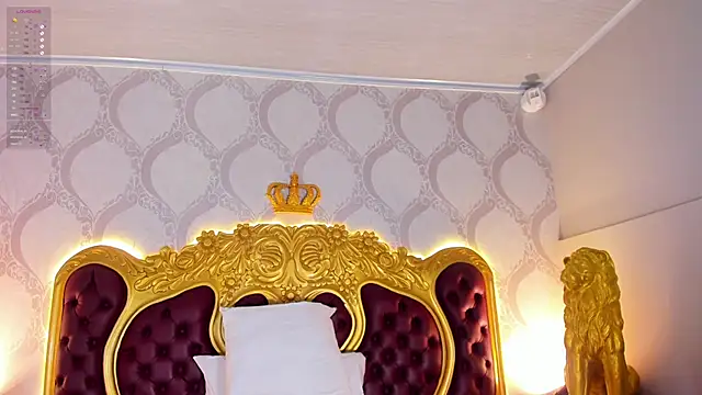 HelenaRoos online show from 02.20.25