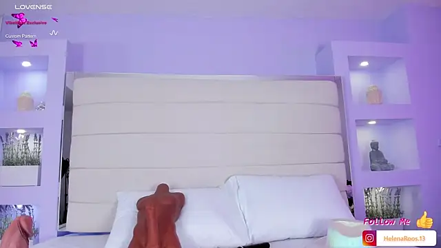 HelenaRoos online show from 10.10.25