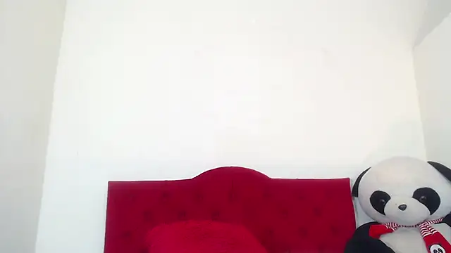 Luluu 08 online show from 01.15.25