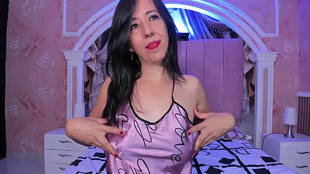 Bonnie  milf online show from 01.26.25