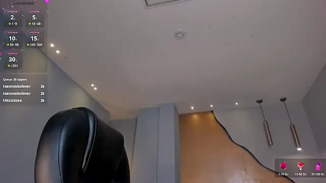 KatieStonne online show from 03.21.25