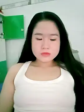 Sahara-lovexoxo online show from 02.04.25