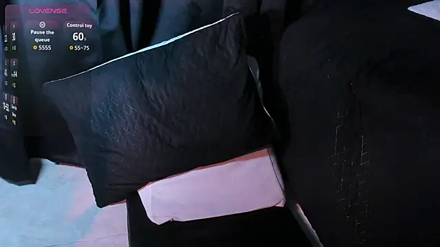 Dylanwhite23  online show from 11.18.25