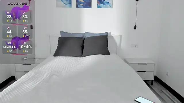 Miya Kisss online show from 03.14.25