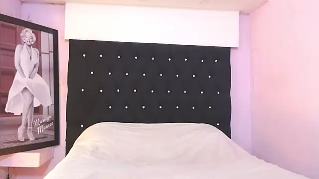 kittybonxx online show from 01.10.26