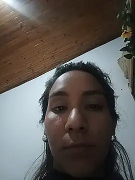 Snapshot of PoisonIvy15_ chatting on 12.12.24 PoisonIvy15 online show from 12.12.24