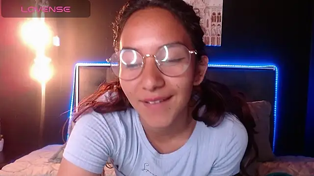 Snapshot of PoisonIvy15_ chatting on 12.15.24 PoisonIvy15 online show from 12.15.24