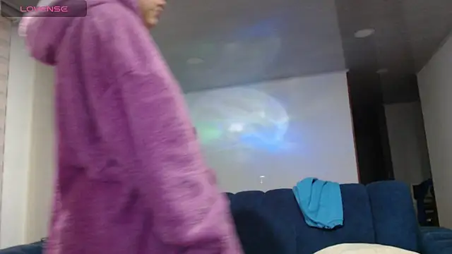 ashely ryan24 online show from 09.30.25