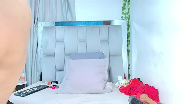 Rachele x online show from 11.16.25