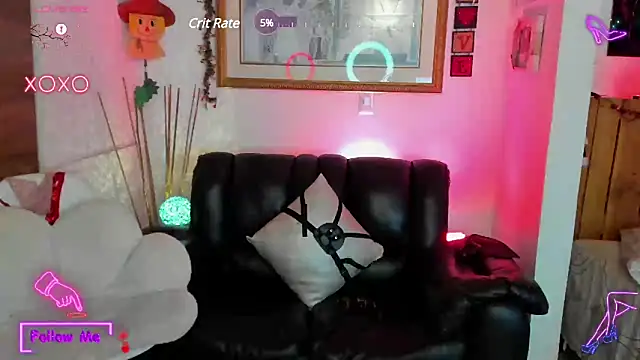 LauGrayJ online show from 02.15.25