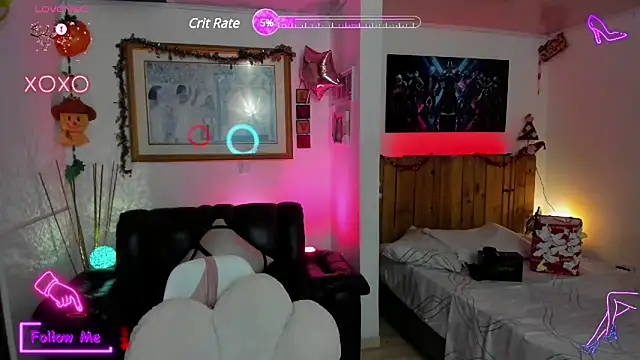 LauGrayJ online show from 02.17.25