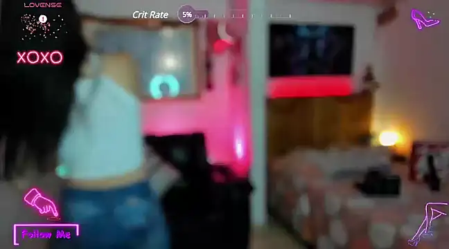 LauGrayJ online show from 02.22.25