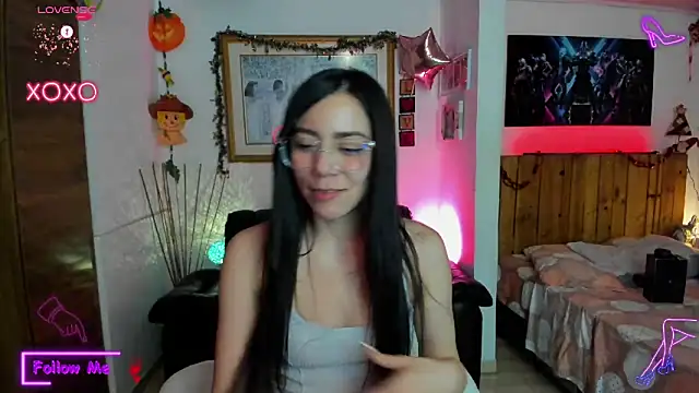 LauGrayJ online show from 03.13.25