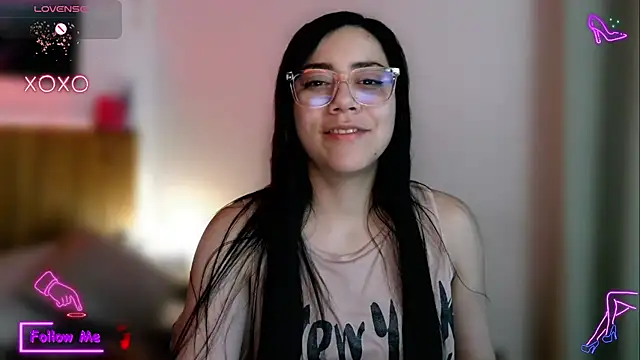 LauGrayJ online show from 10.05.25