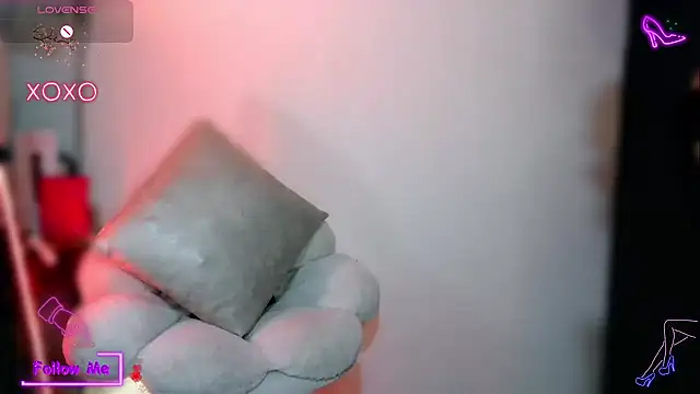 LauGrayJ online show from 10.14.25