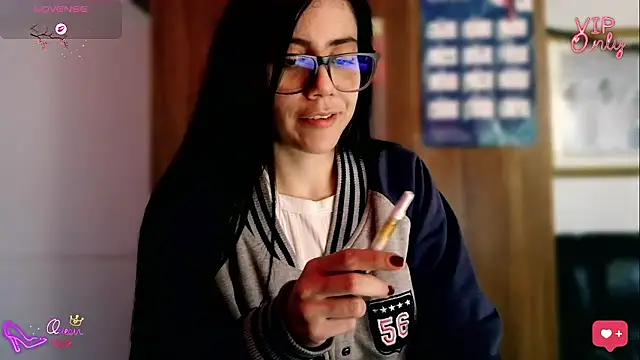 LauGrayJ online show from 01.09.26