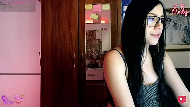 LauGrayJ online show from 02.20.26