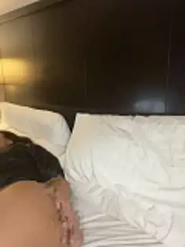 AUNYXXX online show from 04.26.26