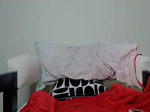 Snapshot of sexxyykittyy chatting on 07.01.26 sexxyykittyy online show from 07.01.26