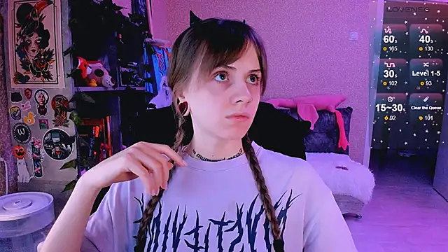 NaniMoore online show from 02.15.25