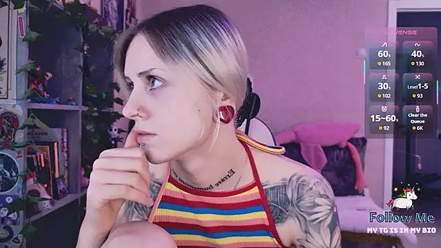 NaniMoore online show from 03.07.26