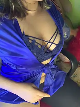 Snapshot of Asian_FemQeen chatting on 01.18.25 Asian FemQeen online show from 01.18.25