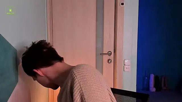 Snapshot of MarkGWalker chatting on 12.11.24 MarkGWalker online show from 12.11.24