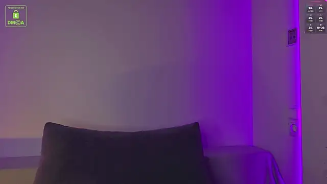 Snapshot of MarkGWalker chatting on 03.21.25 MarkGWalker online show from 03.21.25