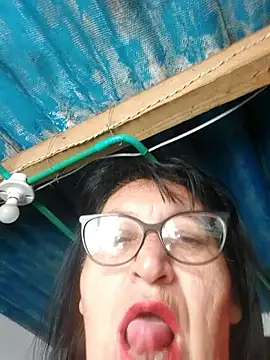 clarita 01 online show from 01.08.26