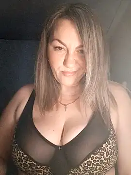 Ant0nina online show from 01.19.25