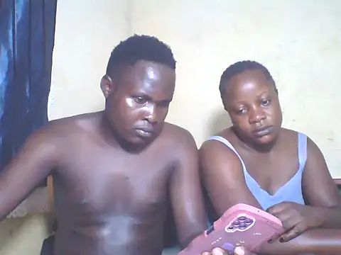 Dark Queenchocolate online show from 10.19.25